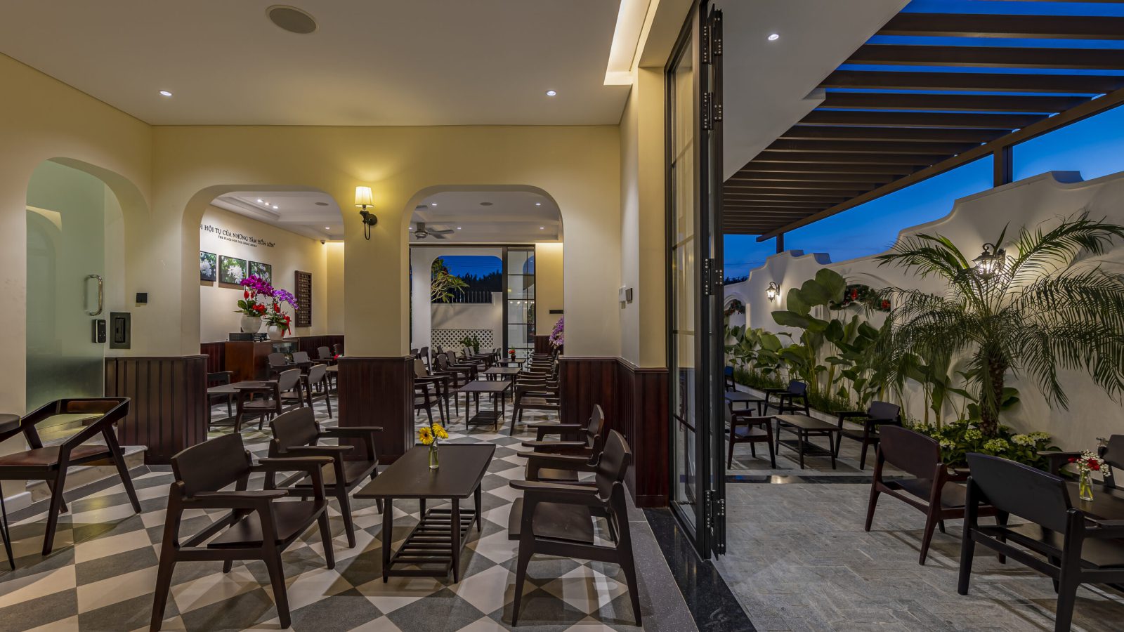 Cafe sân vườn - Ảnh hoàn thiện thực tế 3