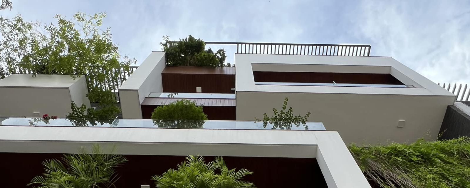 Biệt thự phố 13mx22m phong cách hiện đại - Ảnh hoàn thiện thực tế 2